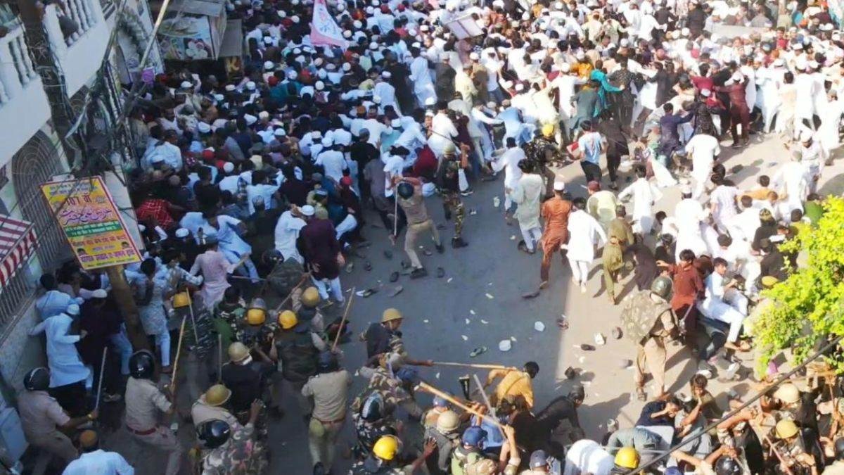 bareilly police to open history sheet of clash accused anis saklaini 8 cases registered