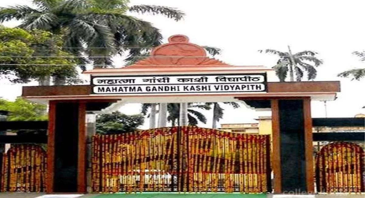 varanasi pistol brandished at kashi vidyapeeth