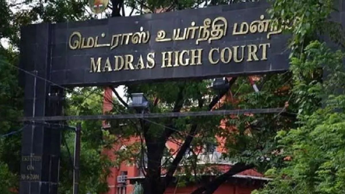 madurai temple lamp controversy court summons tamil nadu chief secretary dgp and district collector