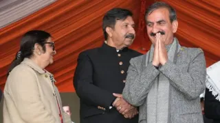 मंडी में हिमाचल सरकार के जनसंकल्प सम्मेलन में पहुंचे मुख्यमंत्री सुखविन्द्र सिंह सुक्खू। जागरण