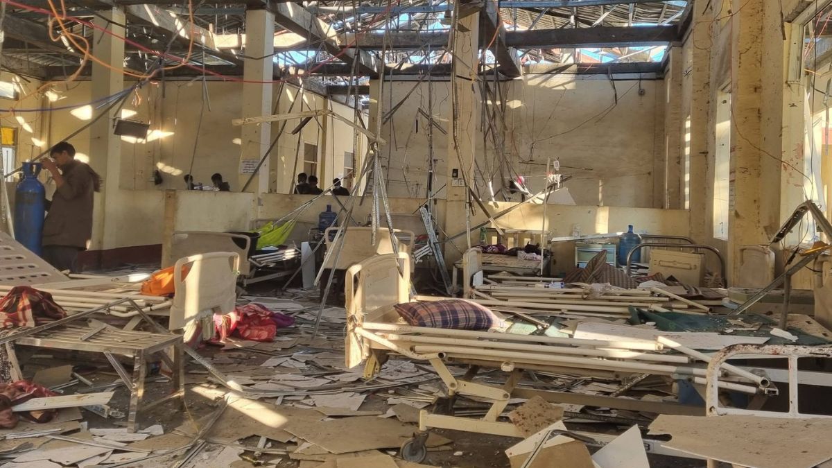 myanmar hospital attack junta airstrike kills 30