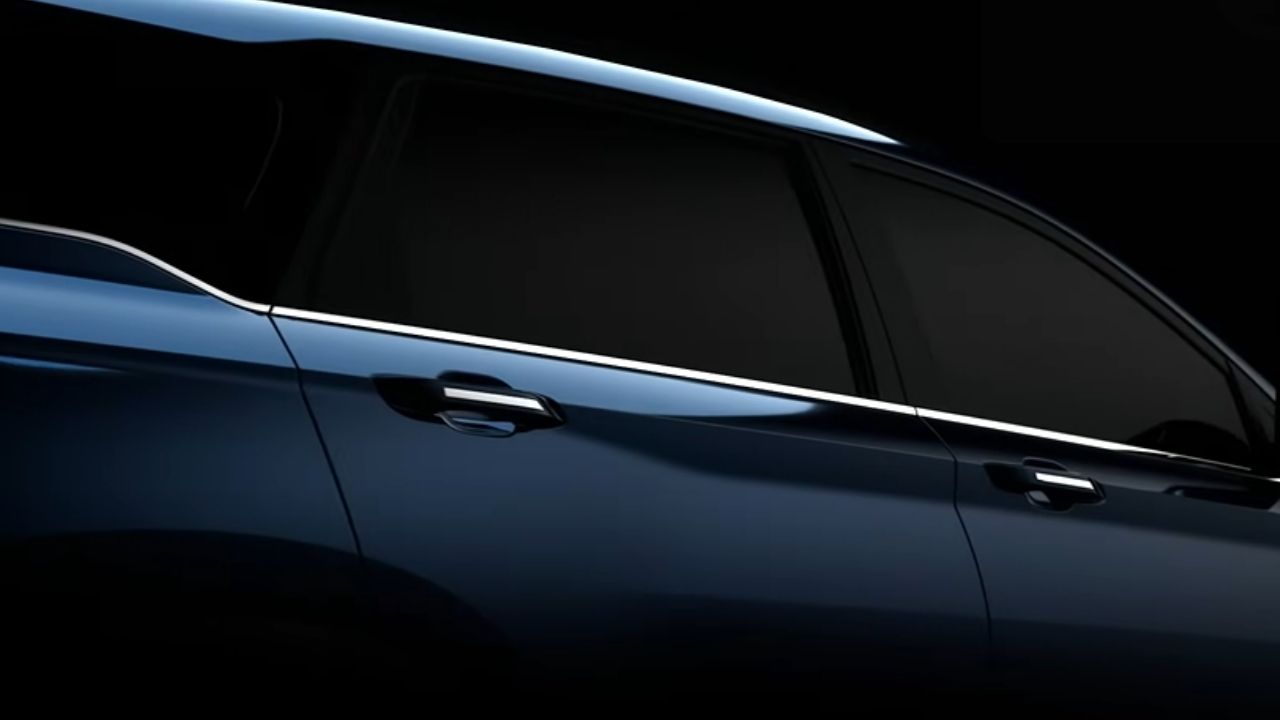 new mg hector teaser reveals fresh color ahead of launch