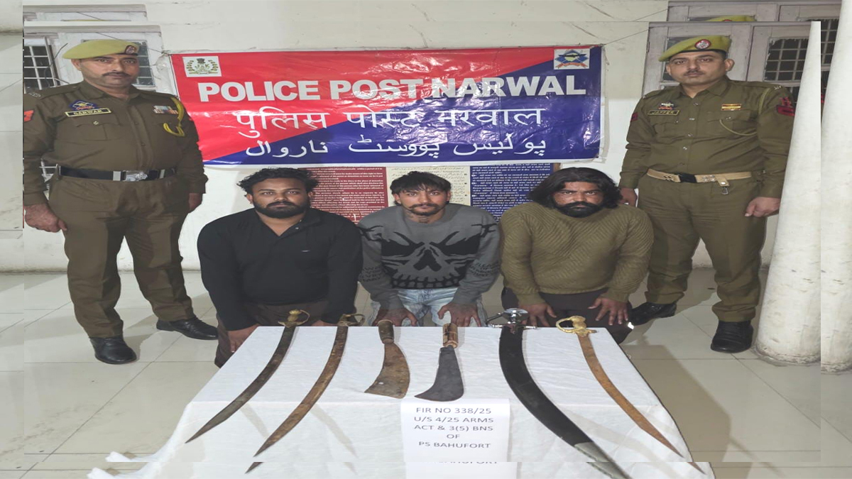jammu police avert crime arrest 3 with weapons