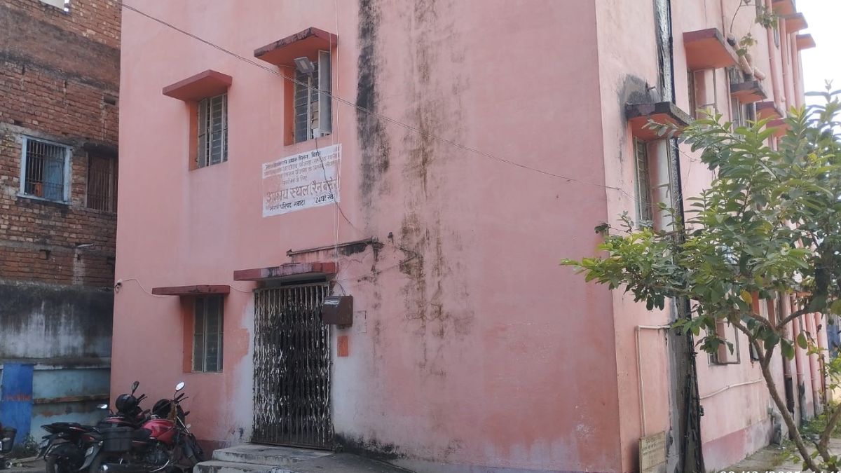 nawada shelter for destitute become hideout for ambulance drivers