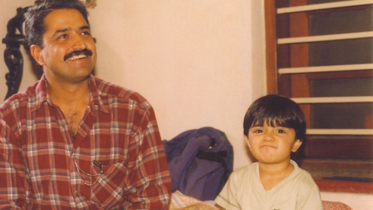 actress rukmini vasanth father served in indian army while fighting terrorist in uri mission 2007