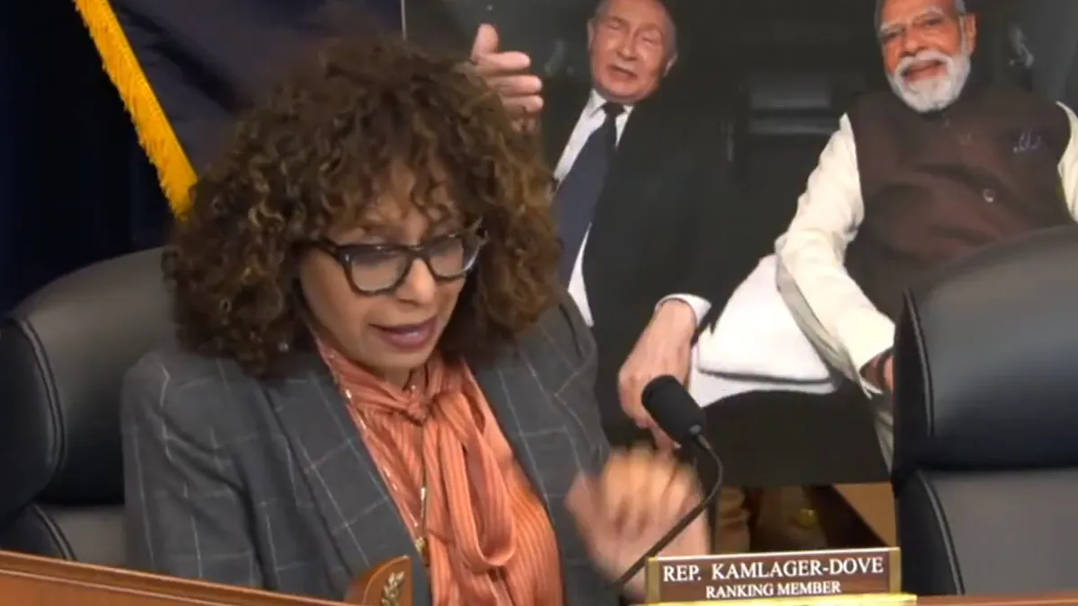 'ट्रंप ने टॉयलेट में बहा दी वर्षों की मेहनत', सिडनी कमलागर की अमेरिकी राष्ट्रपति को खरी-खरी