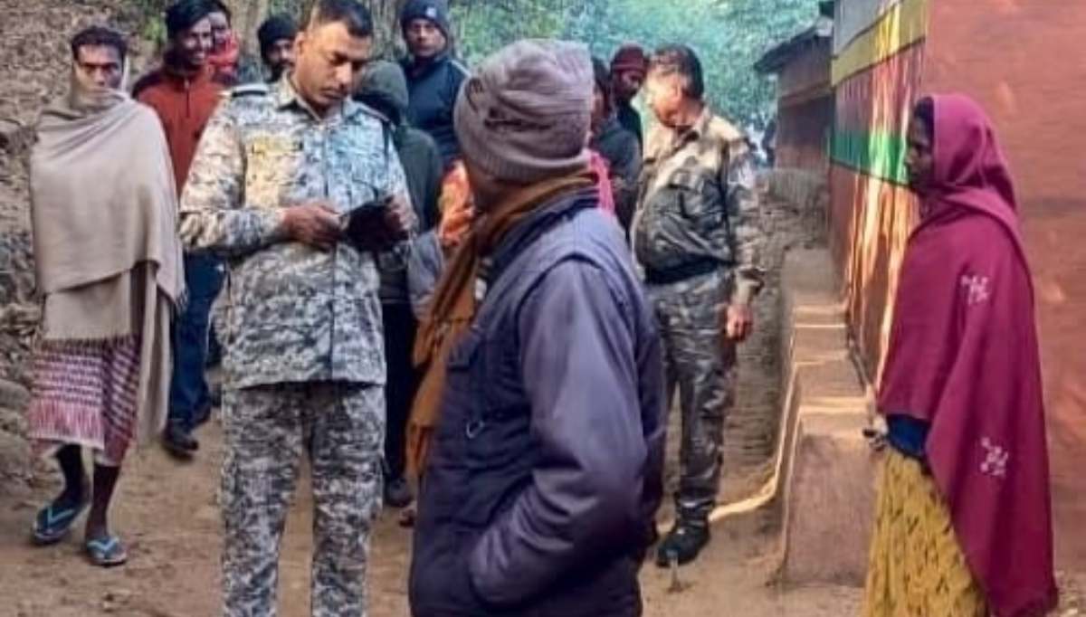 elephants rage villagers detain forest staff in nimdih