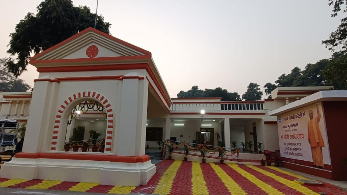 cm yogi adityanath bareilly visit sir review meeting