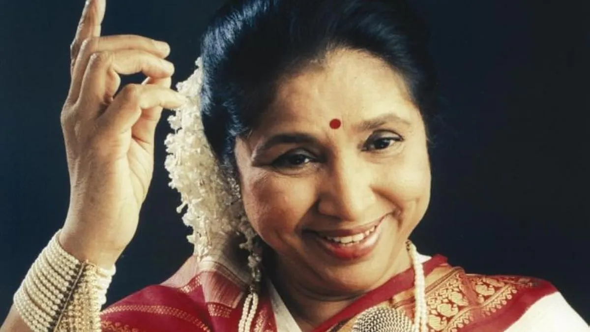54 साल पहले बवाल काटने आया था Asha Bhosle का ये गाना, ब्लॉकबस्टर सॉन्ग टीवी और रेडियो पर हुआ था बैन