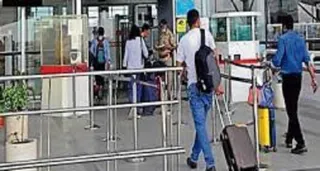 यात्रियों को उनके बैग की स्थिति की रीयल-टाइम जानकारी उपलब्ध कराई जा रही है।