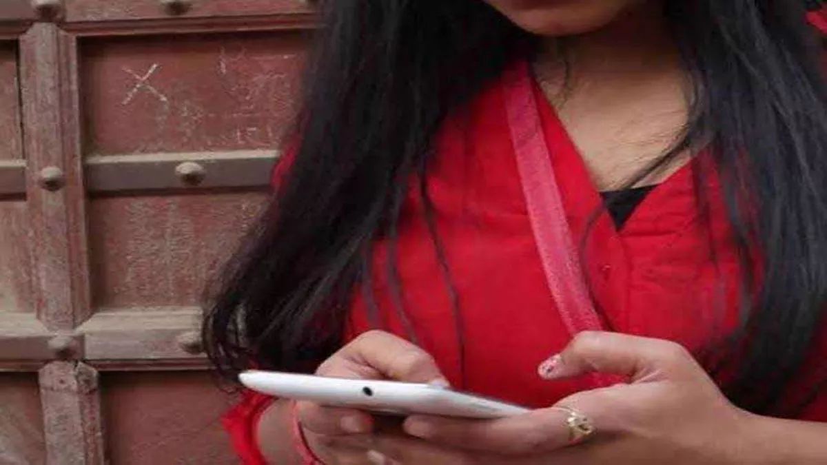 amroha lover marries after girlfriend files police complaint