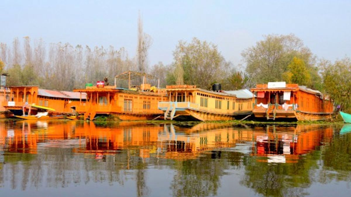 delhi to get houseboat convention center
