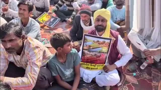 राजस्थान में इथेनॉल प्लांट लगाने को लेकर किसानों का उग्र प्रदर्शन, एक दर्जन घायल (फोटो- एएनआई)