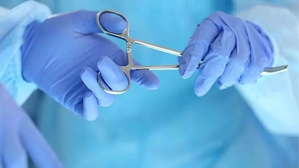 doctors reconstruct tongue destroyed by cancer