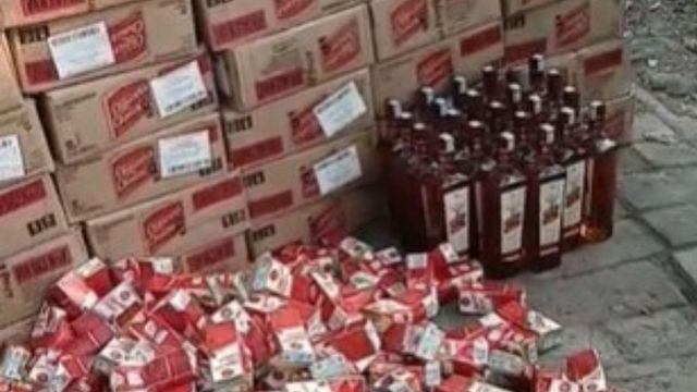 गोपालगंज पुलिस ने ट्रक से बरामद की 501 लीटर अवैध अंग्रेजी शराब, चालक गिरफ्तार

