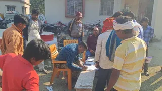 जांच में जुटी पुलिस। (जागरण)