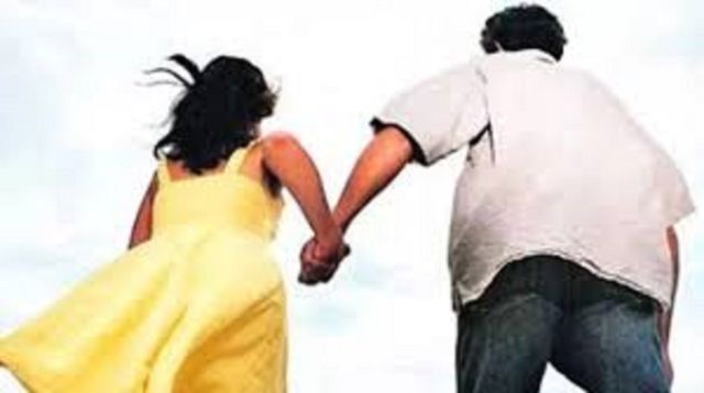 असम से फरार प्रेमी-प्रेमिका टाटानगर स्टेशन पर पकड़े गए, असम पुलिस को सौंपा
