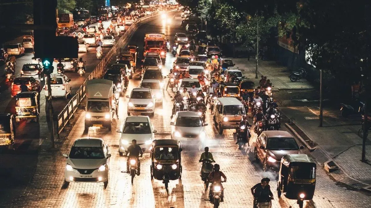 पटना की इस रोड पर नहीं चलेंगे वाहन, प्रशासन ने 6 महीने के लिए लगाई रोक; क्या है वैकल्पिक रूट?
