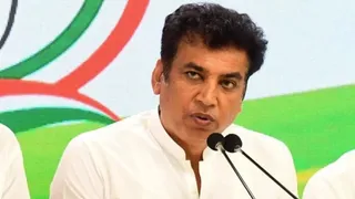 प्रदेश कांग्रेस अध्यक्ष देवेंद्र यादव। फाइल फोटो