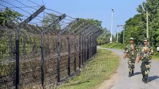 भारत ने पाकिस्तान से 93 फीसदी और बांग्लादेश से 79 फीसदी सीमा की सुरक्षित (फाइल फोटो)