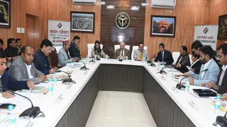 प्रयागराज में एएसडी वोटर्स कम करने के लिए निर्वाचन आयोग के उच्चाधिकारियों का दौरा