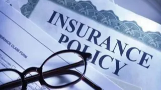 नया बीमा कानून कैसे बदलेगा आपकी पॉलिसी? LIC प्रमुख ने गिनाए पॉलिसीधारकों को मिलने वाले 11 बड़े फायदे
