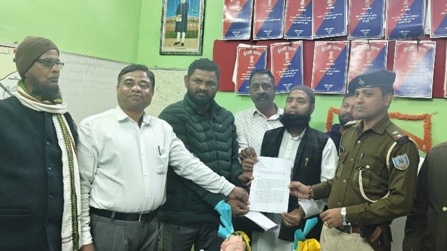बिहार के CM नीतीश कुमार के खिलाफ रांची में शिकायत, नियुक्ति पत्र वितरण के दौरान खींचा था हिजाब

