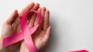 स्तन कैंसर को लेकर खुलासा।