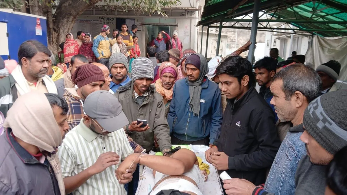 पिता ने की थी दो शादियां, संपत्ति बंटवारे से नाराज था पहली पत्नी का बेटा; दोस्त संग मिलकर मारी 4 गोलियां
