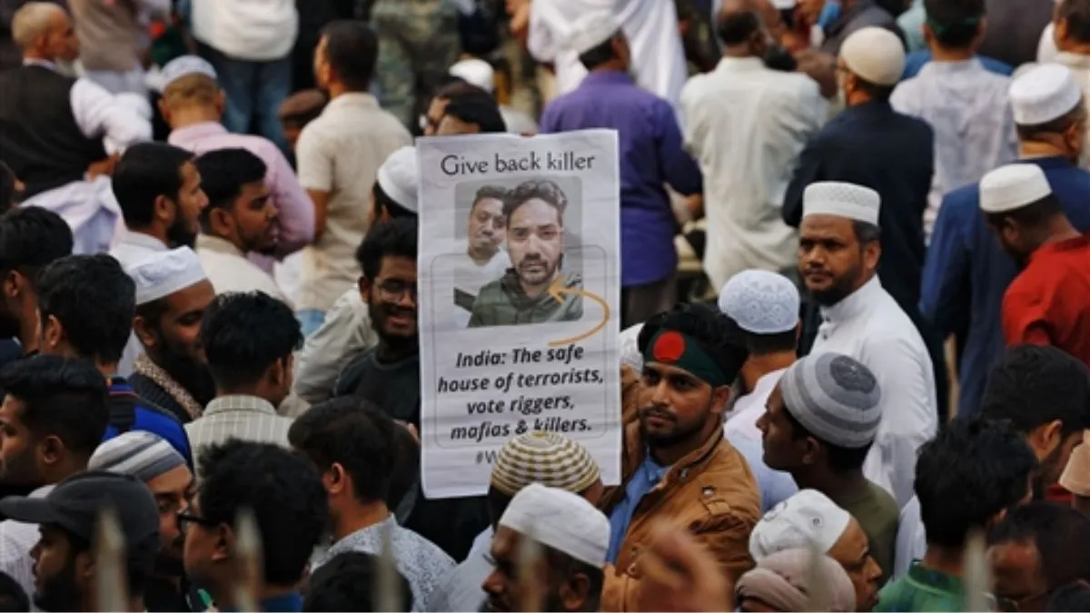 बांग्लादेश में भारत के लिए खतरा बढ़ा, बिगड़ने लगे हैं हालात
