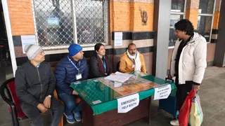रेलवे ने जमालपुर में खोला हेल्प सेंटर