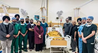 अस्पताल में उपचाराधीन पूर्व आईजी चहल।