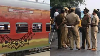 ट्रेन में पर्स हुआ चोरी। (जागरण)