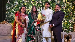 वेडिंग रिस्पेशन में नीरज चोपड़ा और पत्नी हिमानी का दिखा रॉयल लुक। फोटो एक्स