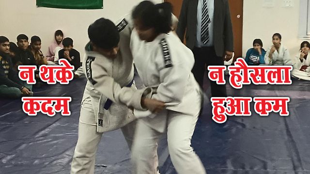 कि‍सी ने  उठाया वजन, कहीं चले कुश्ती के दांव, युवाओं ने पसीने से लिखी सफलता की कहानी
