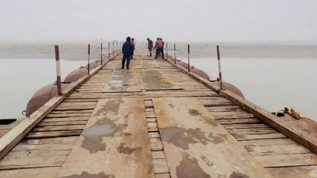 सिवान में दरौली-खरीद पीपा पुल बनकर तैयार, नए साल में होगा शुरू; बिहार-यूपी आवागमन होगा आसान
