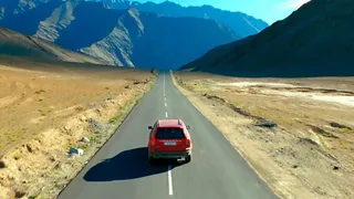 कॉमेडी का फुल तड़का लगाती है ये टॉप रेटेड मूवी। फोटो क्रेडिट- एक्स