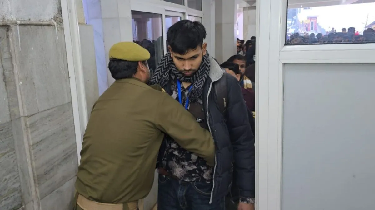 नए साल पर वैष्णो देवी धाम की बढ़ी सुरक्षा, चप्पे-चप्पे पर सुरक्षाबल तैनात, खुफिया एजेंसियों ने भी संभाला मोर्चा
