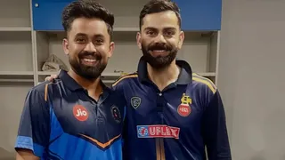 विराट कोहली ने जमाया शानदार शतक