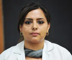 दंत विशेषज्ञ डाॅ. कोमल