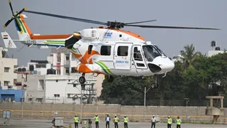 ध्रुव एनजी के केंद्र में दो शक्ति 1एच1सी इंजन लगे हैं। ये पूरी तरह स्वदेशी हैं। (फोटो सोर्स- एएनआई)