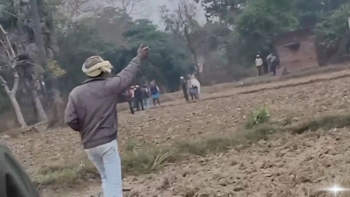जमुई में पानी के लिए चली गोलियां, वीडियो वायरल होने से मचा हड़कंप; जांच में जुटी पुलिस