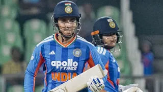 Smriti Mandhana के निशाने पर गिल का बड़ा रिकॉर्ड