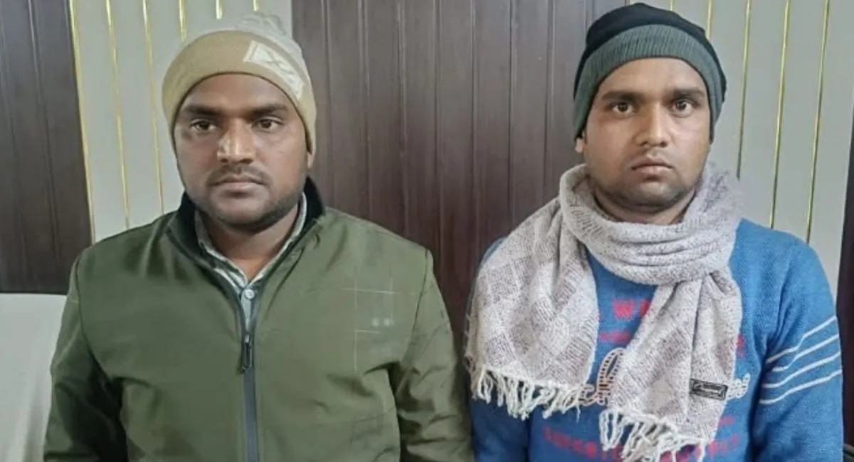 एंटी करप्शन ने नलकूप कनेक्शन के नाम पर रिश्वत लेते जेई व सहायक लाइनमैन को किया गिरफ्तार, आवेदन पर रिपोर्ट लगाने के बदले मांगे थे 19 हजार
