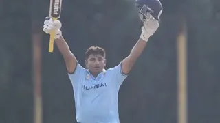 Sarfaraz Khan ने 56 गेंदों पर जड़ा शतक