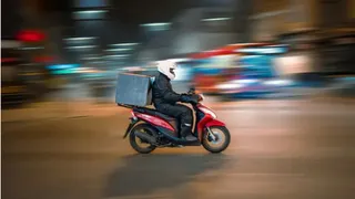 ऑनलाइन ऑर्डर कर न्यू ईयर ईव पर इंडिया ने क्या खाया?