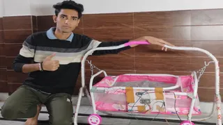 एआइ पालना के साथ आदित्य। जागरण