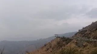 Uttarakhand Weather Update चकराता क्षेत्र में छायी घटा, लंबे समय से वर्षा न होने से सूखे पड़े पहाड़।