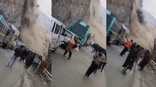 श्रीनगर-बारामूला-उरी नेशनल हाईवे पर हुआ हादसा (सोशल मीडिया वीडियो)