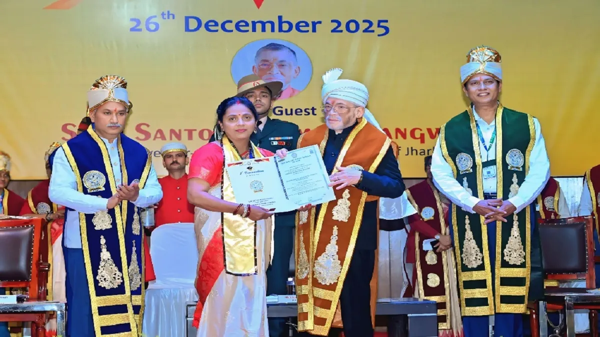 न पढ़ाई पर उम्र की सीमा, न सपनों पर विराम... शादी के 18 साल बाद सास का मिला साथ तो बहू ने छू लिया शिखर